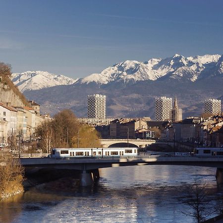 Ibis Grenoble Gare Hotel Exterior photo